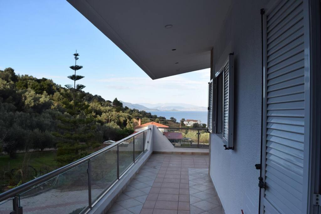 Ολόκληρος Όροφος Αγροτική Οικία Apartment เนออส ปีร์กอส ภายนอก รูปภาพ
